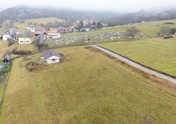 Na predaj investičný pozemok v obci Hrabičov