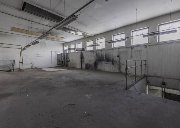 Na predaj výrobná hala s administratívnou časťou pri Lučenci