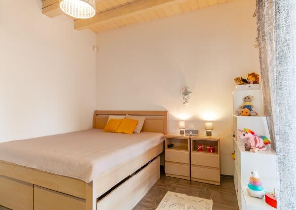 Na predaj exkluzívny rodinný dom s dvoj-garážou v podtatranskej obci Veľký Slavkov