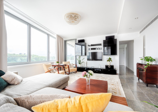 Prenájom - 3i byt s terasou a parkovacím státím v Eurovea