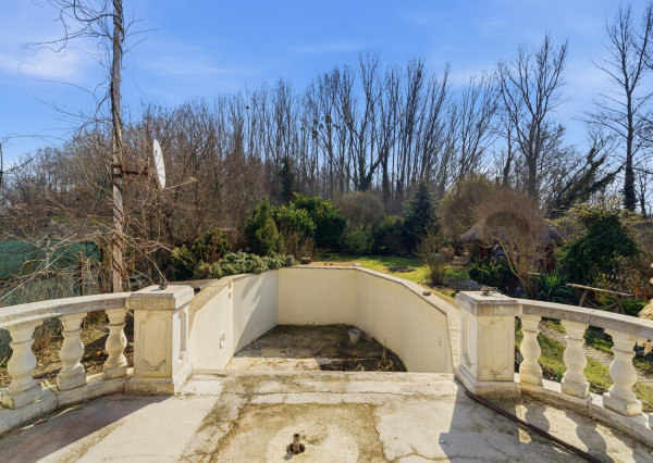 Na predaj 5-izbový rodinný dom v Hamuliakove