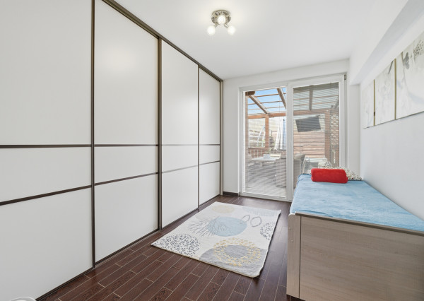 Na predaj moderný 4-izbový rodinný dom v Cabaj-Čápore