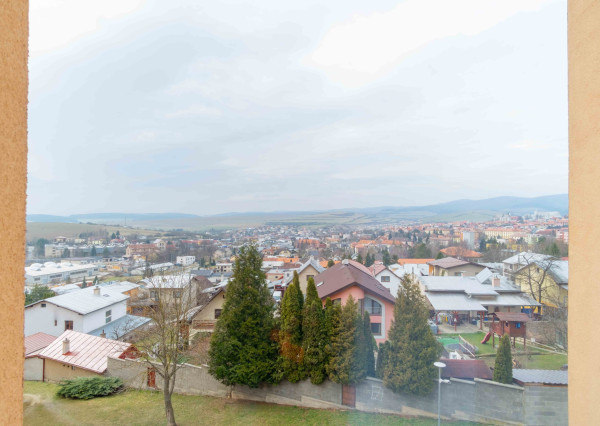 Na prenájom zariadený 2- izbovvý byt v Levoči