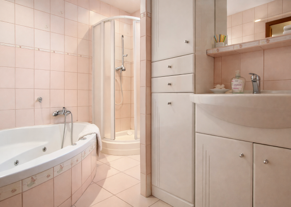 Na predaj dvojgeneračný rodinný dom blízko Bánoviec nad Bebravou