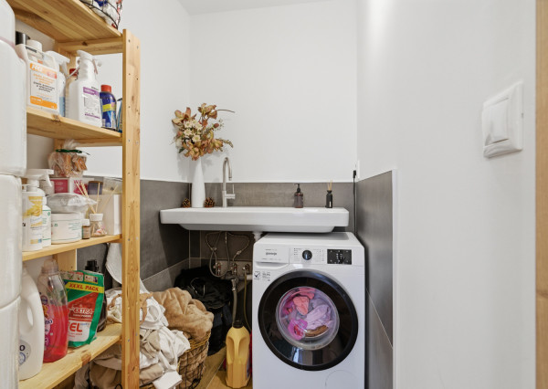 Na predaj výnimočný rodinný dom s bazénom v Dunajskej Lužnej