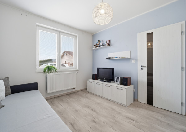 Na predaj novostavba radového rodinného domu v obci Láb