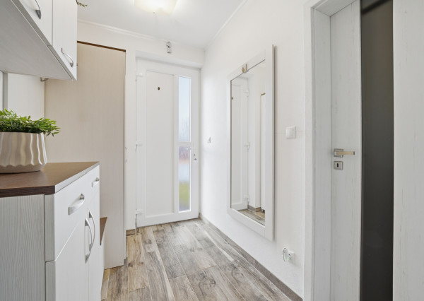 Na predaj novostavba radového rodinného domu v obci Láb