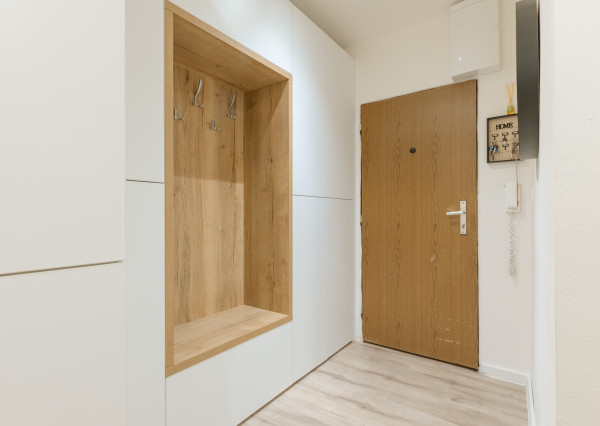 Na predaj kompletne prerobený 3-izbový byt v Trenčíne