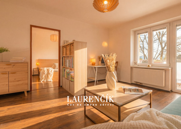 NA PREDAJ | 2 - IZBOVÝ BYT V TRENČÍNE  STROJÁRENSKÁ ULICA