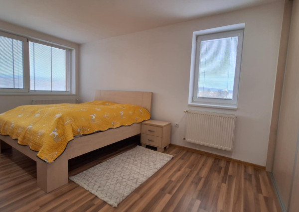 Na predaj čiastočne zariadený 2-izbový byt v Bánovciach nad Bebravou