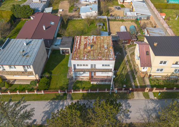 Na predaj viacgeneračný rodinný dom s potenciálom v Stropkove