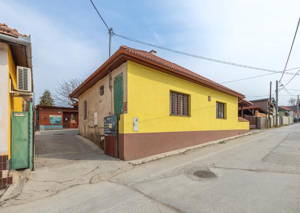 Na predaj komerčné priestory v Rožňave.