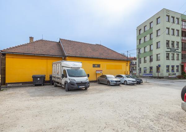 Na predaj komerčné priestory v Rožňave.