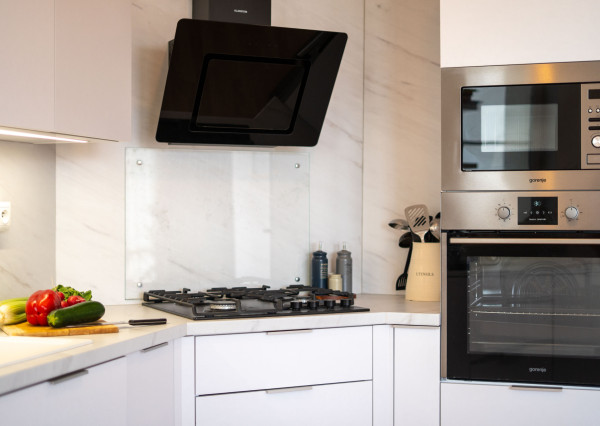 Na predaj reprezentatívny 6-izbový byt s garážou s výhľadom na Rakúsko