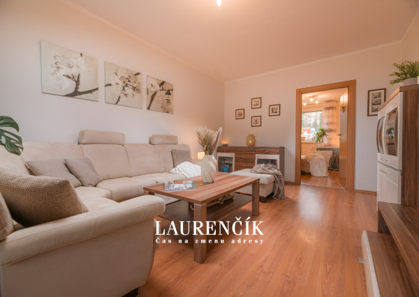 NA PREDAJ | 3 - IZBOVÝ BYT V TRENČÍNE - VÝCHODNÁ ULICA