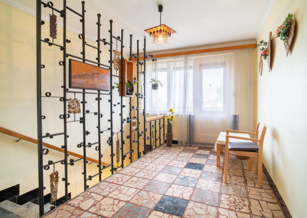 Na predaj samostatne stojaci rodinný dom v obci Veľké Leváre