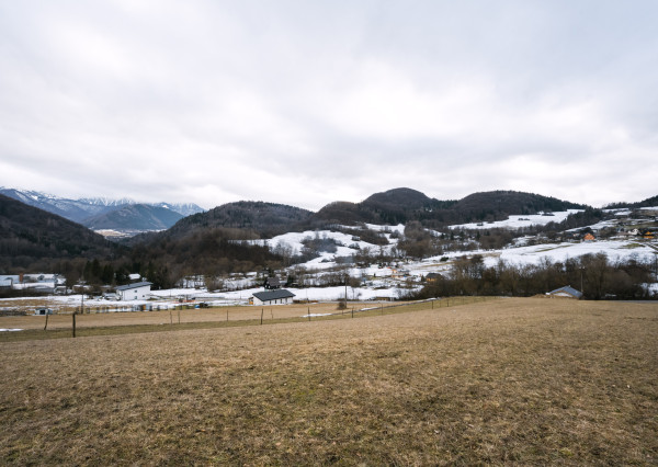 Na predaj investičný pozemok v rozvíjajúcej sa lokalite Lysica