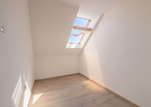 Na predaj čiastočne zariadený rodinný dom v obci Ďurďošík