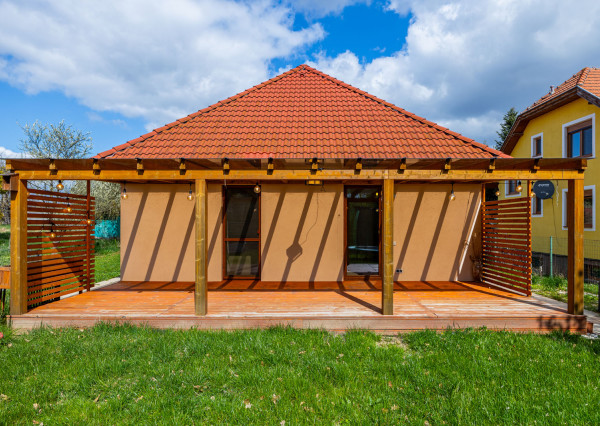 Na predaj čiastočne zariadený rodinný dom v obci Ďurďošík