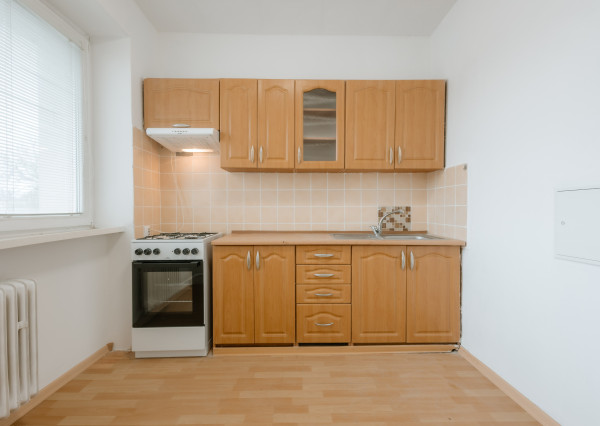 Na prenájom čiastočne zariadený 1-izbový byt v Martine-Podháj