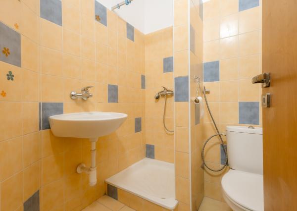 Na prenájom čiastočne zariadený 1-izbový byt v Martine-Podháj