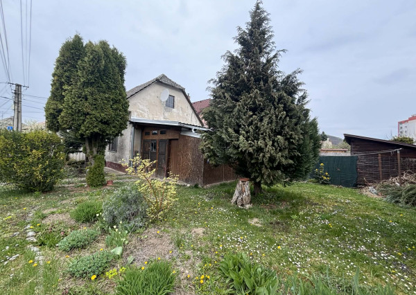 Na predaj 2-izbový rodinný dom v meste Trenčín - Kubrá