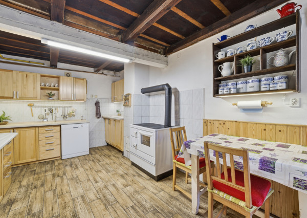 Na predaj vidiecky rodinný dom v obci Lakšárska Nová Ves