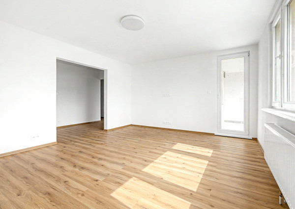 Na predaj prerobený 3-izbový byt s loggiou, Martin-Košúty II