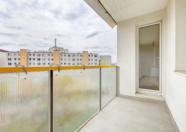 Na predaj prerobený 3-izbový byt s loggiou, Martin-Košúty II