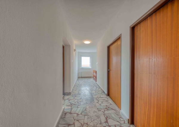 Na predaj čiastočne zrekonštruovaný rodinný dom v obci Pusté Sady