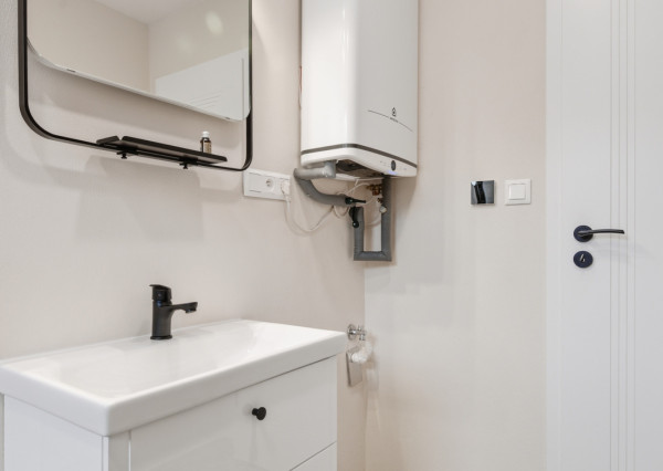 Na prenájom kompletne prerobený 2-izbový byt v Poprade