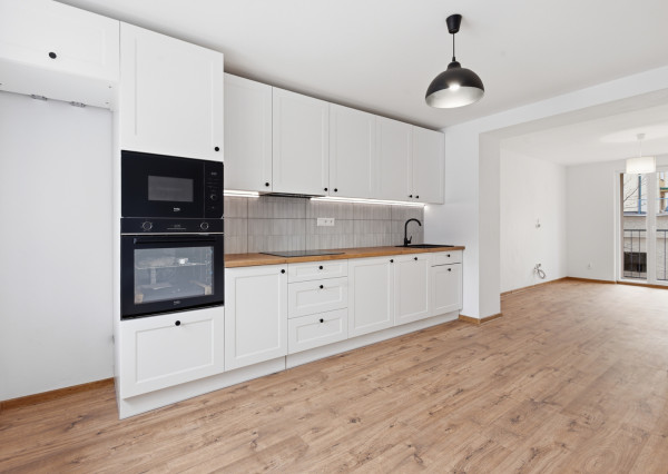 Na prenájom kompletne prerobený 2-izbový byt v Poprade