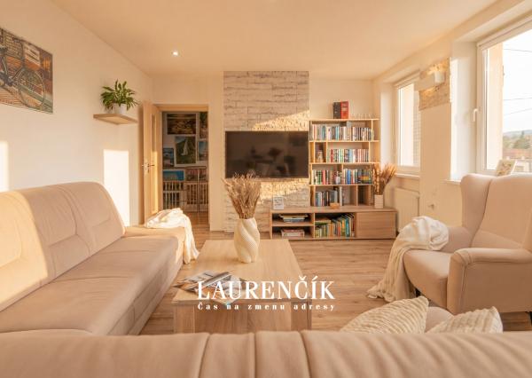 NA PREDAJ | DVOJGENERAČNÝ RODINNÝ DOM NITRIANSKE PRAVNO