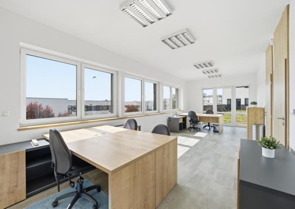 Na prenájom dve kancelárie na Zavarskej ulici v Trnave