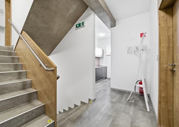 Na prenájom dve kancelárie na Zavarskej ulici v Trnave