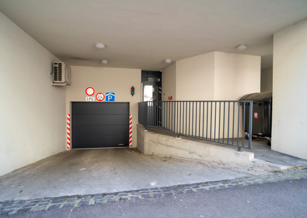 Na prenájom štýlový 2-izbový byt  vo vyhľadávanej lokalite Starého mesta