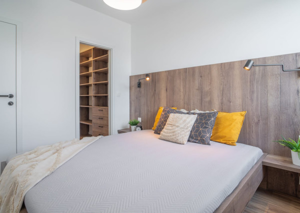 Na prenájom štýlový 2-izbový byt  vo vyhľadávanej lokalite Starého mesta