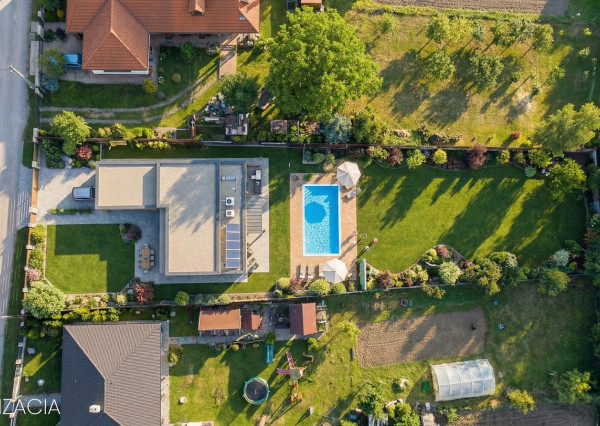 Na predaj veľkorysý stavebný pozemok v obci Gomboš