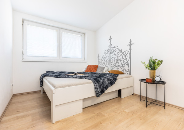 Na predaj 3-izbový mezonet s parkovaním - Dunajská Lužná