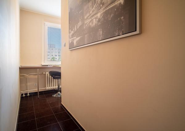 Na prenájom vkusný 2-izbový byt v príjemnej časti Dúbravky