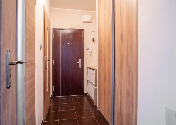 Na prenájom vkusný 2-izbový byt v príjemnej časti Dúbravky