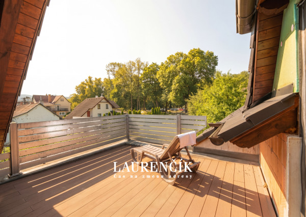 NA PREDAJ | RODINNÝ DOM S VÝHĽADOM NA VRŠATEC - ILAVA, KLOBUŠICE