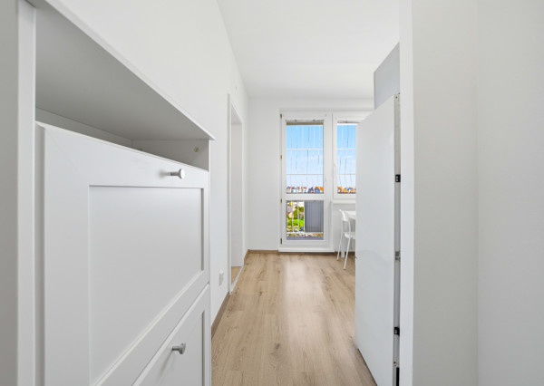 Na prenájom 1-izbový byt s loggiou v centre Senca