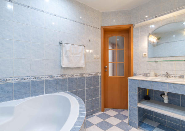 Na predaj veľkorysý 2-izbový byt v Poprade