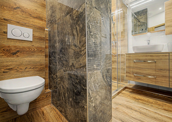 Na predaj prerobený, zariadený 3 izbový byt v Ružinove BA