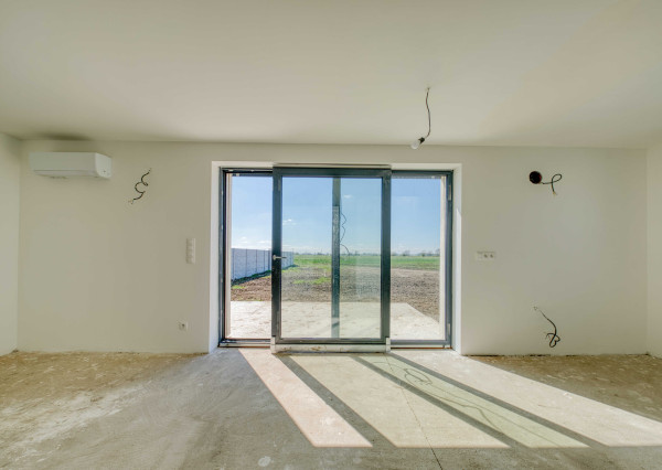 Na predaj novostavba v stave holodom v obci Tešedíkovo