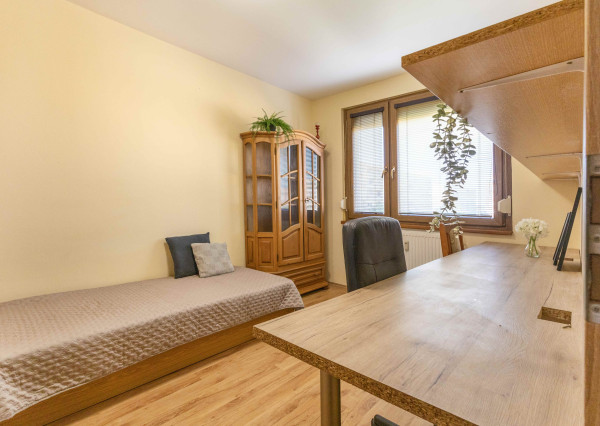 Na prenájom zariadený 3-izbový byt v Dunajskej Strede