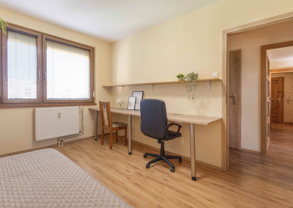 Na prenájom zariadený 3-izbový byt v Dunajskej Strede