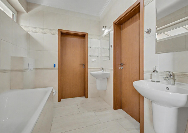 Na predaj 4-izbový penthouse so zimnou záhradou v Šamoríne