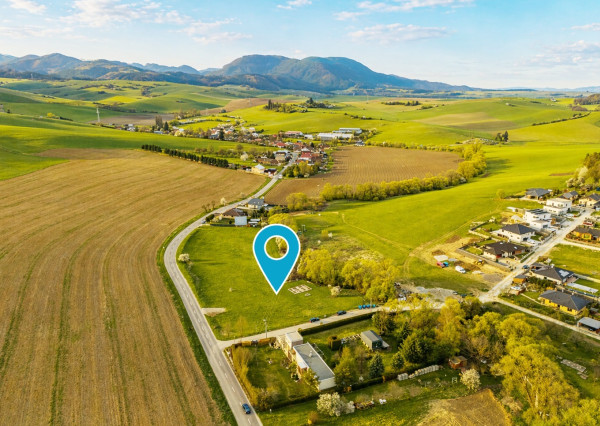 Na predaj pozemok v perspektívnej lokalite Dolného Kalníka